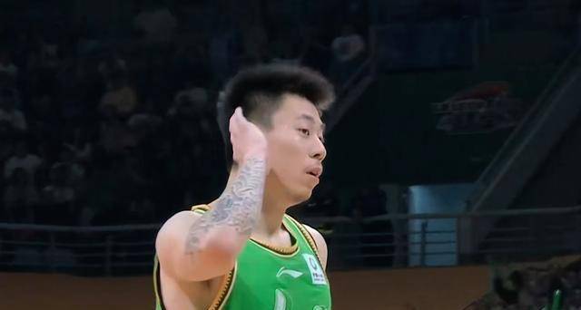 开云体验APP官网入口-太阳新秀表现惊艳，全场观众掌声不断，点击上海中心原因.-开云体验APP官网入口